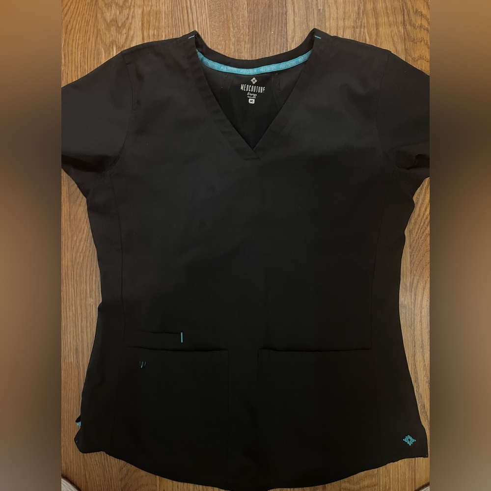 Med couture scrub top